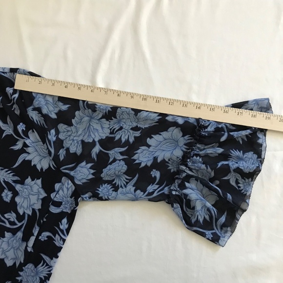 JM COLLECTION Floral Bell Sleeve Blouse Round Neck Blue Women’s Size XL Size 1X - Picture 12 of 16